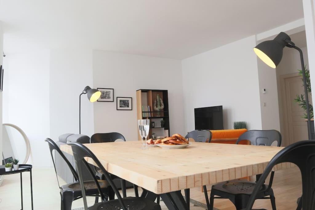 Apartament Le 7Eme Art, Hyper Centre Miluza Zewnętrze zdjęcie
